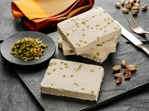 حلوا ارده؛ صنعتی خانگی بافت ترد شیرین افزایش انرژی بدن Halva