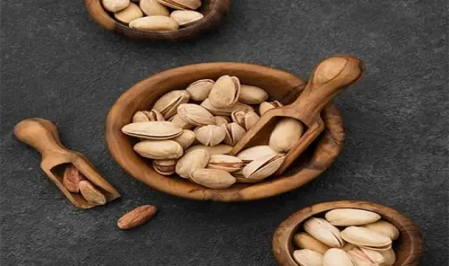 پسته خام در اصفهان؛ معمولی شکسته (پلاستیکی پاکتی) فولات ویتامین E 