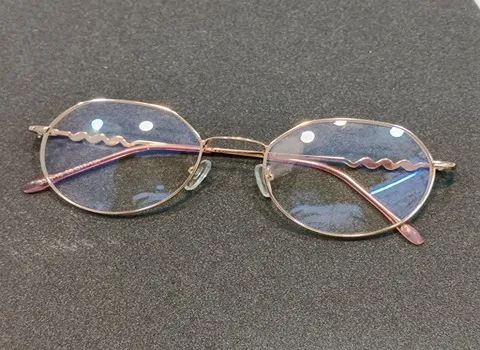 خرید عینک طبی دخترانه شیک + بهترین قیمت