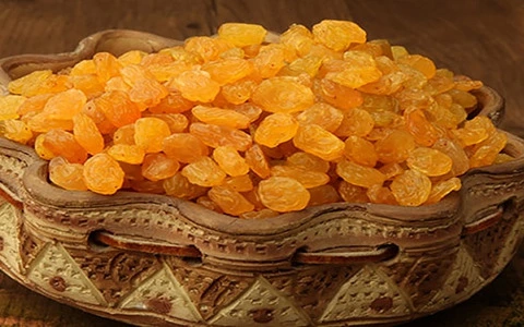 قیمت کشمش پلویی تیزابی + مشخصات بسته بندی عمده و ارزان