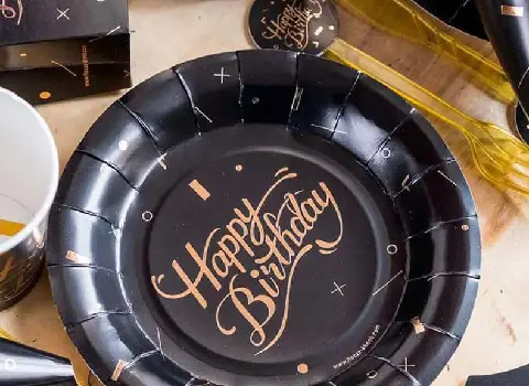 ظروف یکبار مصرف ضد سرطان؛ گیاهی مقاوم برابر پارگی جنس paper