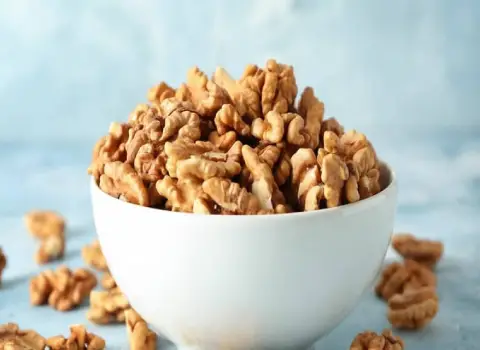 مغز گردو فسنجانی آشنایی صفر تا صد قیمت خرید عمده