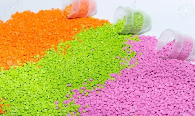 گرانول پی وی سی قالب گیری؛ سخت نرم تولید کفپوش خودرو شلنگ آب دانه کوچک گرد plastic