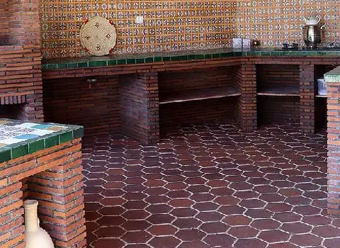 آجر قزاقی برای کف؛ سنتی بادوام وزن مناسب ضد سایش Kazakh