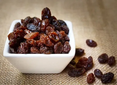 قیمت مویز سرخ هسته دار + خرید