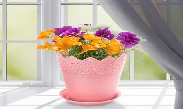 گلدان پلاستیکی طرح دار؛ زرد بنفش آبی 2 شکل (مستطیلی گرد)