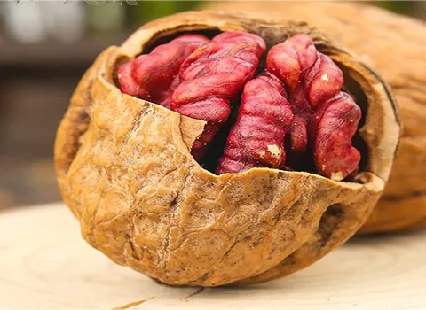 قیمت خرید عمده مغز گردو قرمز ارزان و مناسب