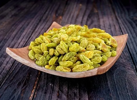 راهنمای خرید کشمش سبز قلمی کاشمر با شرایط ویژه و قیمت استثنایی