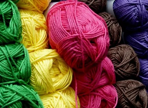 نخ کاموا پشمی؛ صنایع دستی (طبیعی مصنوعی ترکیبی) قالی گلیم