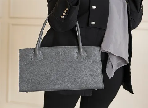 کیف چرم طوسی زنانه؛ پلی اورتان گاوی بزی دوشی اداری کمری منعطف