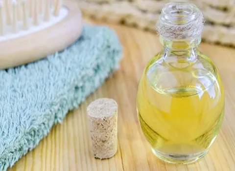 خرید روغن شترمرغ اصل خواص با قیمت استثنایی