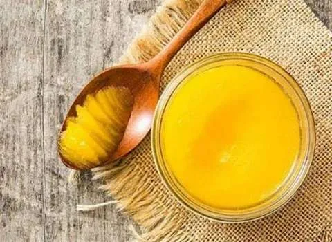 روغن حیوانی لرستان Oil دارویی خوراکی سلامتی شادابی پوست