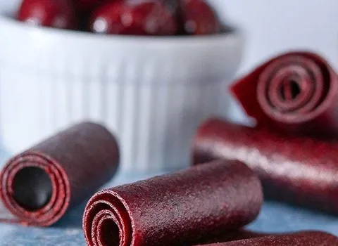 لواشک آلوچه؛ شکلاتی رولی دانه ای (باکسی وکیومی) حاوی آنتی اکسیدان