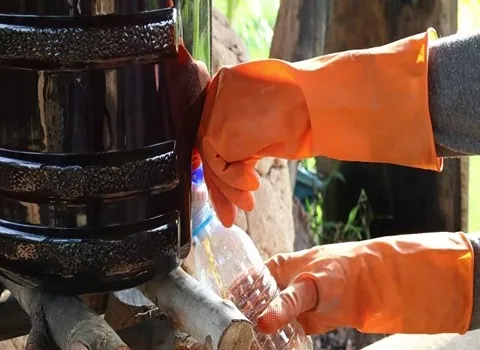 سرکه چوب 20 لیتری؛ بطری پلاستیک 2 رنگ کدر شفاف صنایع کشاورزی