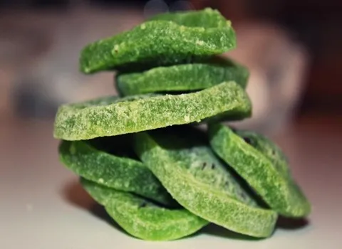 خرید میوه خشک سبز رنگ + بهترین قیمت