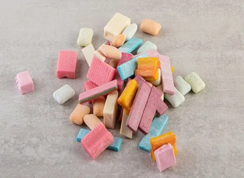 خرید طعم های جدید آدامس خارجی متری + قیمت عالی