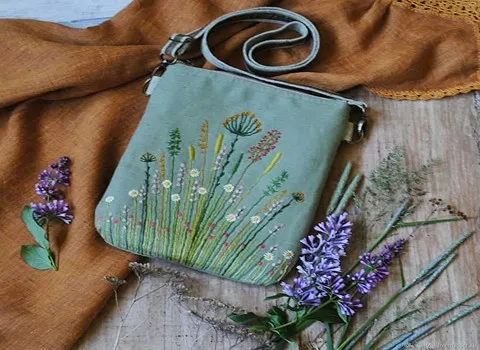 کیف دوشی بچه گانه ؛ درب آهنربایی (چرم نرم بافت حصیری) سایز بندی وزن سبک