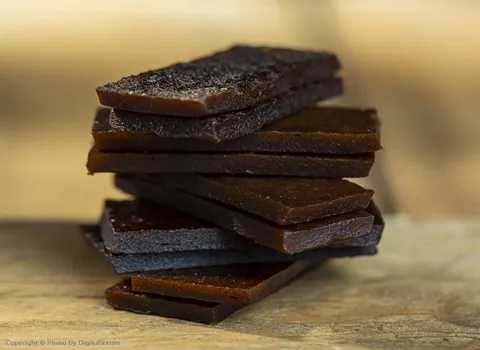 لواشک خانگی الو؛ ترش ملس 2 رنگ (قهوه ای قرمز)