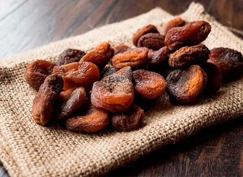 قیمت خرید قیسی زردآلو سیاه + تست کیفیت