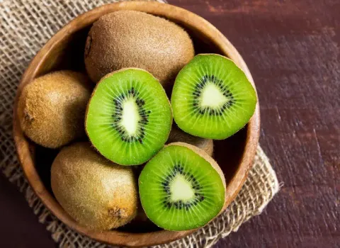 راهنمای خرید کیوی صادراتی تالش + قیمت عالی