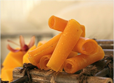 لواشک زردالو خانگی؛ بدون مواد نگهدارنده طبیعی حاوی ویتامین A B C