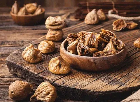 انجیر خشک تبریز؛ مناسب آجیل دورهمی پذیرایی میان وعده Fig