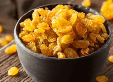 قیمت کشمش شمشیری + خرید و فروش عمده