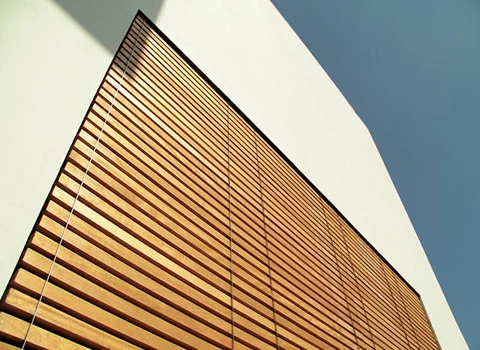 چوب ترموود برای نما؛ غیر منعطف کاربرد (پله نرده قرنیز استخر سونا)