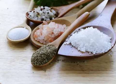 نمک خوراکی (Salt) سفید صورتی آبی حاوی آهن کلسیم منیزیم
