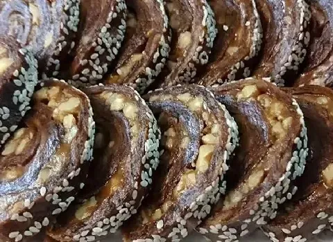 قیمت خرید حلوا گردویی ارومیه + طرز تهیه