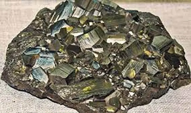 سنگ آهن هرات؛ طبیعی 2 کاربرد خودروسازی تولید ضد زنگ