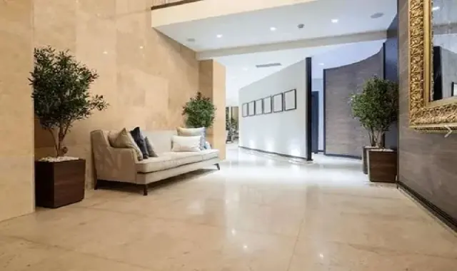 سنگ ساختمانی تکاب؛ مقاوم درخشنده سبک عایق صوت گرما Takab
