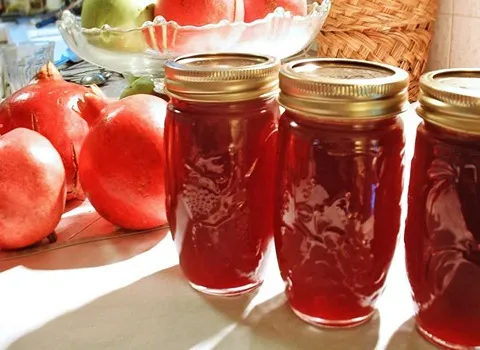 قیمت خرید رب انار محلی ترش مازندران + تست کیفیت