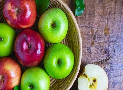سیب اصفهان؛ قرمز زرد گلاب 2 ماده مغذی فیبر Vitamin C