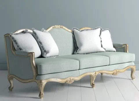 مبلمان آق قلا شاهکاری در صنعت مبل ایران