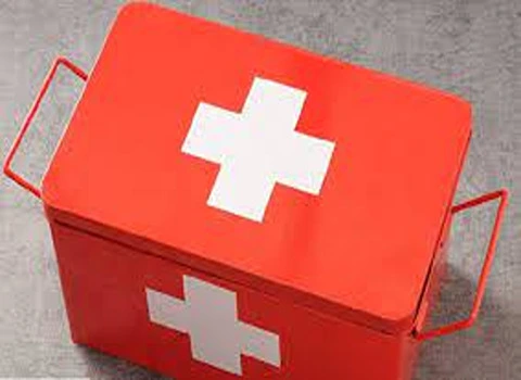 جعبه کمک های اولیه ساختمان؛ کشویی درب دار اجزا (قرص پماد پنس)