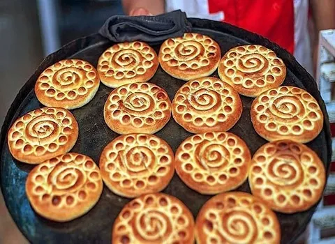 قیمت کلوچه فومن خانگی + مشخصات بسته بندی عمده و ارزان