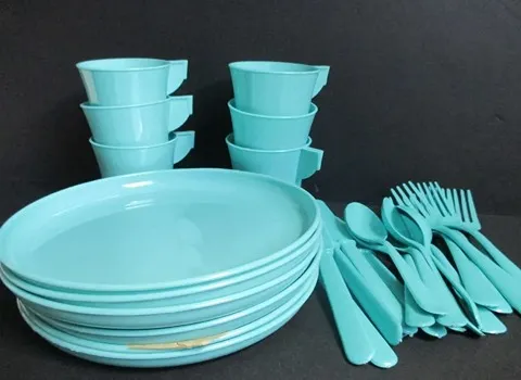 ظروف پلاستیکی تزریقی؛ ترموپلاست ترموست قابلیت رنگ پذیری بالا