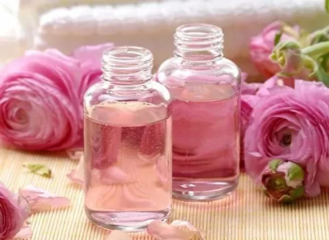 خرید انواع گلاب سنتی یزد + قیمت