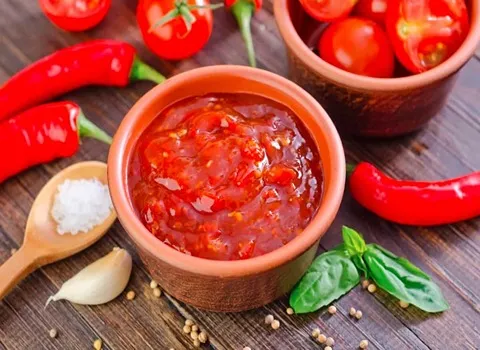 سس فلفل چرخ شده؛ تند شیرین 2 بسته بندی (پلاستیکی شیشه ای)