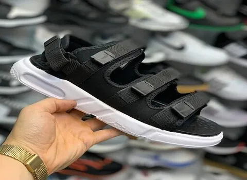 خرید عمده صندل سفید مشکی مردانه با بهترین شرایط