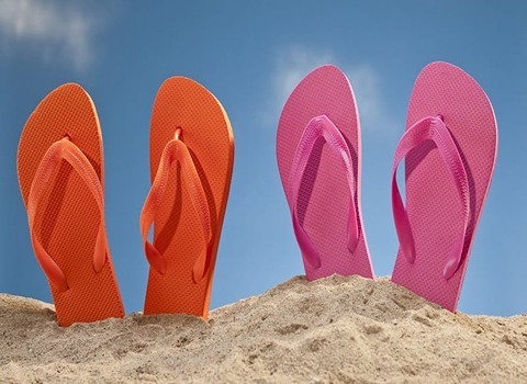 دمپایی انگشتی؛ پلاستیکی چرمی 2 رنگ مشکی قهوه ای girlish