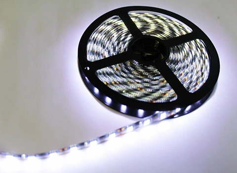 قیمت خرید لامپ ال ای دی نواری ضد آب + مشخصات، عمده ارزان