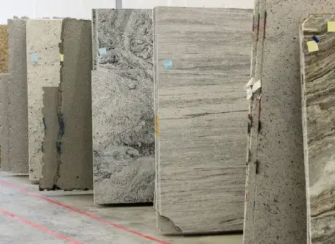 سنگ ساختمان در شیراز؛ مقاومت خمشی بافت سالم بدون ترک