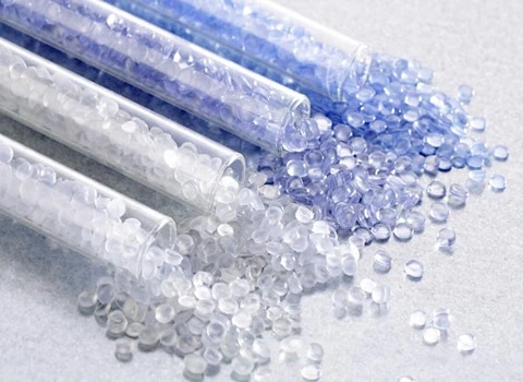 گرانول پلی اتیلن ترفتالات؛ دانه ای پودری مناسب تولید ظروف پلاستیکی