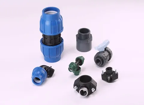 اتصالات پلی اتیلن پیچی ؛ مدل فلنچدار نر ماده مقاوم در برابر حرارت عدم رسوب پذیری