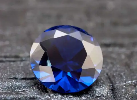 سنگ یاقوت کبود سیلان (سافایر آبی) شفاف مات 2 مدل بیضی دایره