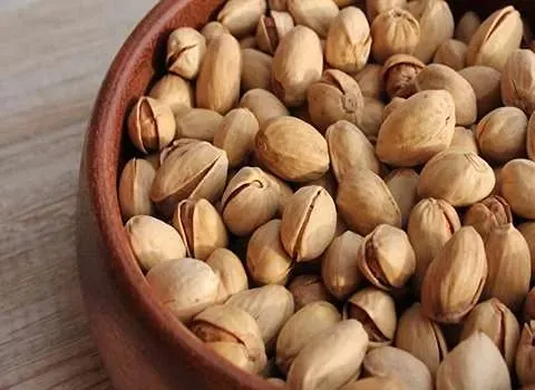 پسته تازه خشک همراه با توضیحات کامل و آشنایی