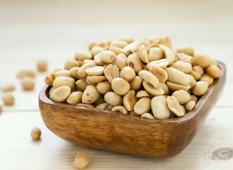 فروش عمده بادام زمینی طعم دار تبریز