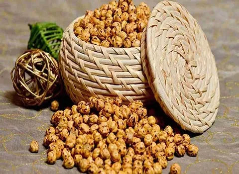 نخودچی ممقان تبریز؛ بو داده خام عضله ساز حاوی آهن ویتامین B6